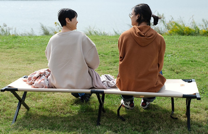 Mengapa Camping Cots Pilihan Paling Cerdas untuk Petualangan Luar Ruang?