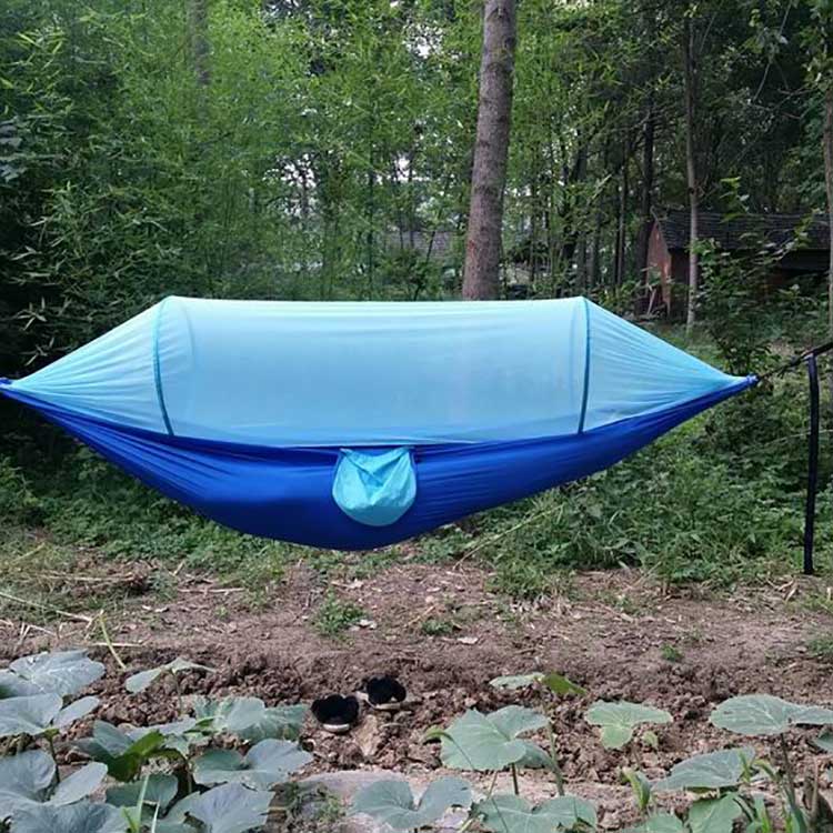 Camping Hammock dengan Pop Up Kelambu