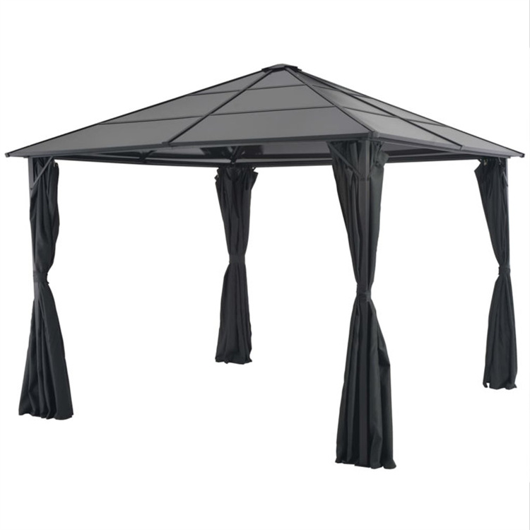 Gazebo Teras Dengan Gorden Aluminium